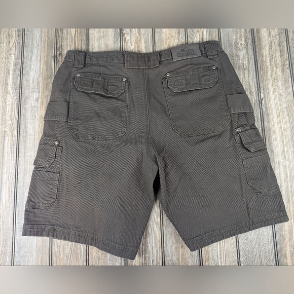 Old Mill Size 38 Cargo Shorts Brown Excellent Condition - Picture 1 of 12